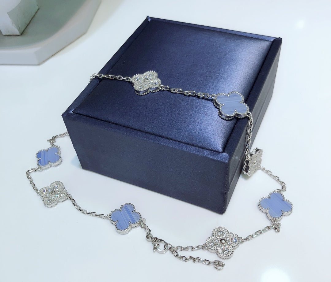 [Gaonasi]CLOVER 10 MOTIFS CHALCEDONY DIAMONDS SILVER NECKLACE