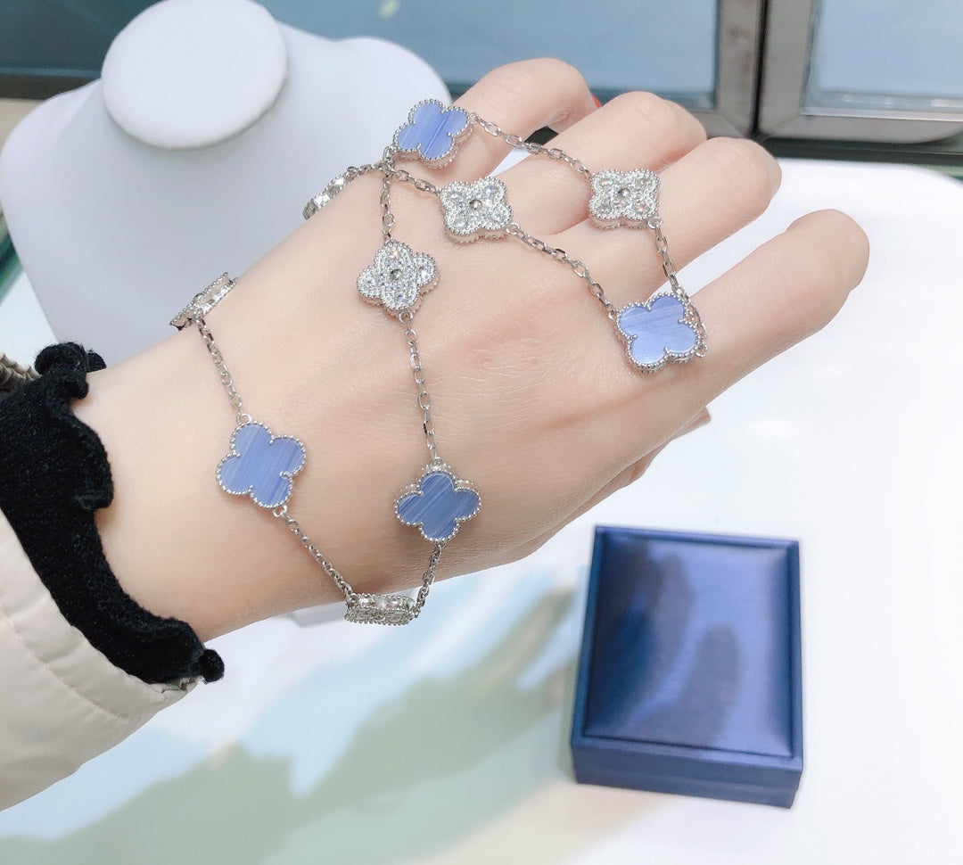 [Gaonasi]CLOVER 10 MOTIFS CHALCEDONY DIAMONDS SILVER NECKLACE